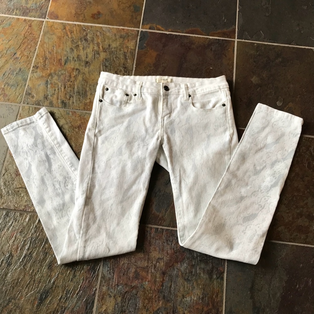 White and silver Jeans